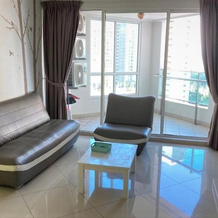 Appartamento Mansion One Seaview Georgetown 2Br 6 Pax Esterno foto